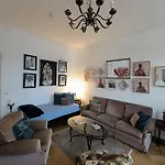 Baroque Palais Timber House Apartman Celle